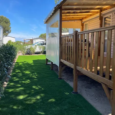 Parque de Campismo Mobil-home 1702 *