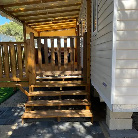 Mobil-home 1702 *